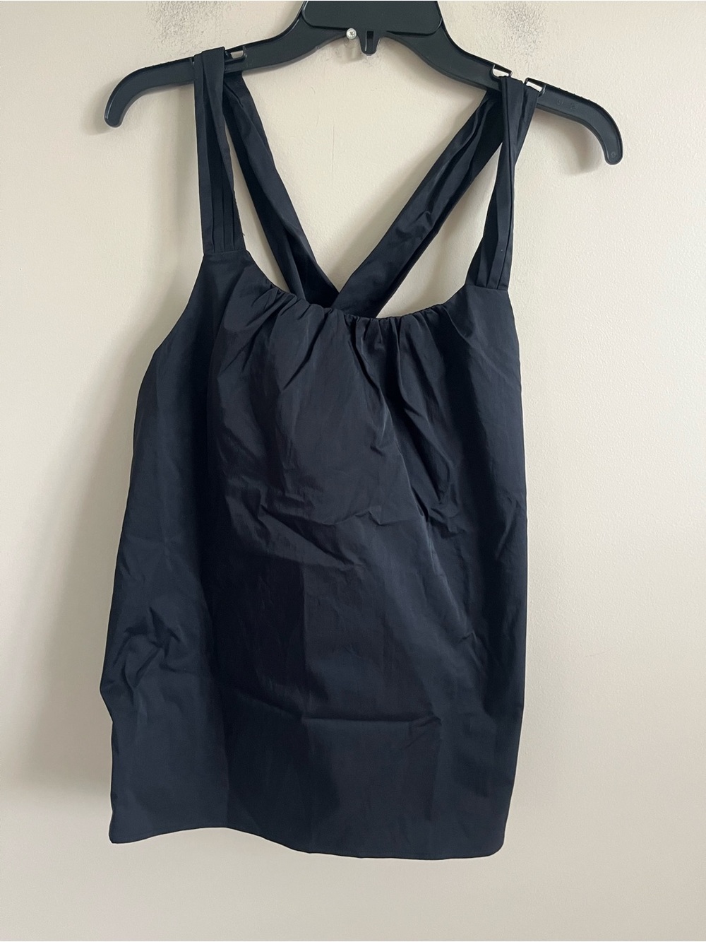 NWT-Banana Republic Factory Black Top